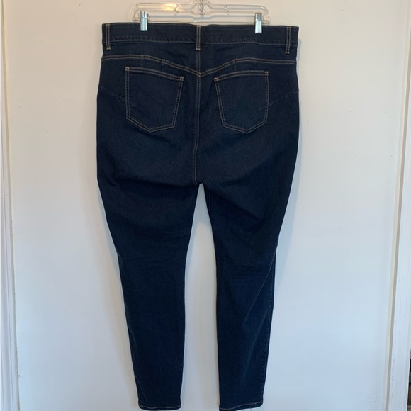 Torrid Bombshell Skinny Jeans - Picture 4 of 7